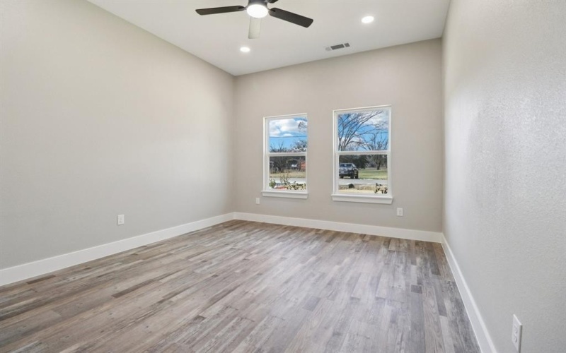 4180 Interurban Road, Lancaster, TX 75134, 4 Habitaciones Habitaciones , ,2 BañosBaños,Residential,En Venta,4180 Interurban Road,0,21178766