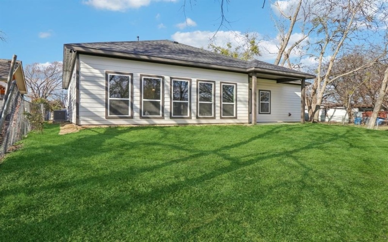 4180 Interurban Road, Lancaster, TX 75134, 4 Habitaciones Habitaciones , ,2 BañosBaños,Residential,En Venta,4180 Interurban Road,0,21178766