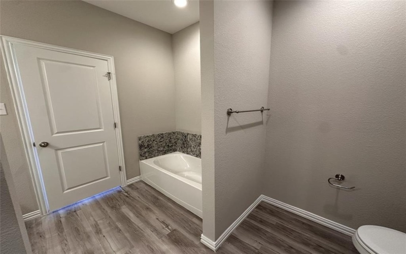 4806 Delano Street, Greenville, TX 75401, 3 Habitaciones Habitaciones , ,2 BañosBaños,Residential,En Venta,4806 Delano Street,0,21179231