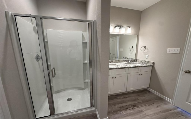 4806 Delano Street, Greenville, TX 75401, 3 Habitaciones Habitaciones , ,2 BañosBaños,Residential,En Venta,4806 Delano Street,0,21179231