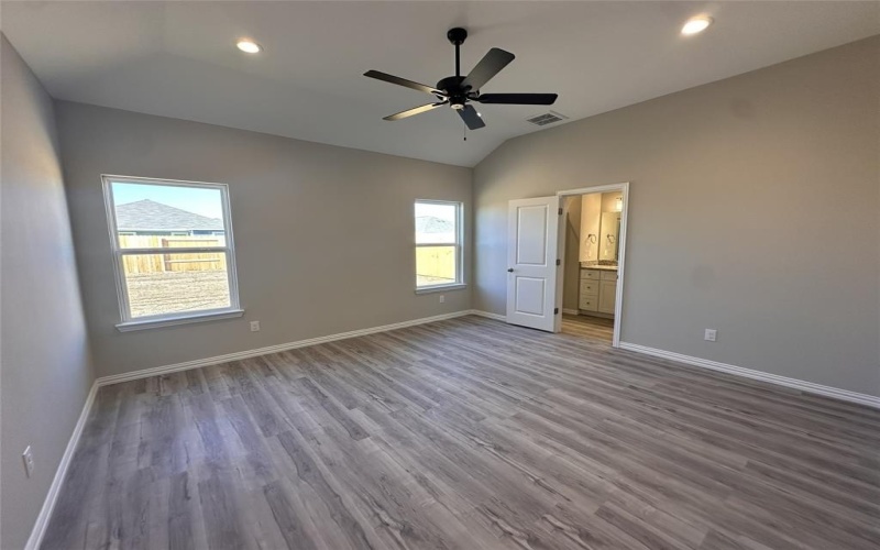 4704 Delano Street, Greenville, TX 75401, 3 Habitaciones Habitaciones , ,2 BañosBaños,Residential,En Venta,4704 Delano Street,0,21179238