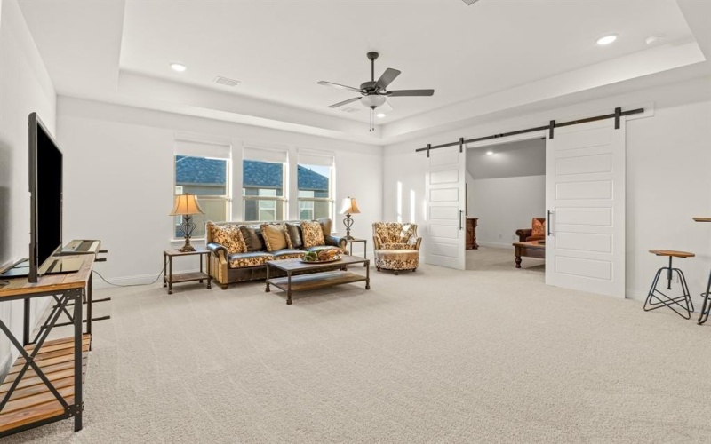 2839 Iris Drive, Trophy Club, TX 76262, 5 Bedrooms Bedrooms, ,6 BathroomsBathrooms,Residential,For Sale,2839 Iris Drive,0,21181123