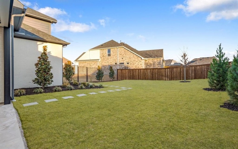 2839 Iris Drive, Trophy Club, TX 76262, 5 Bedrooms Bedrooms, ,6 BathroomsBathrooms,Residential,For Sale,2839 Iris Drive,0,21181123