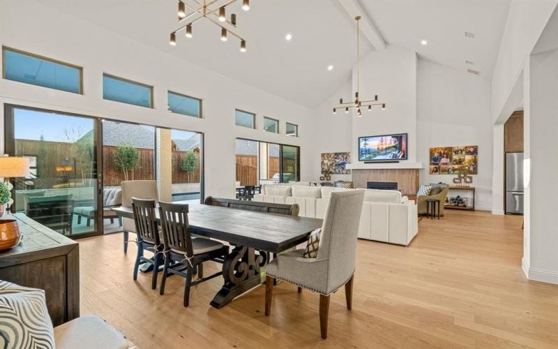 2839 Iris Drive, Trophy Club, TX 76262, 5 Bedrooms Bedrooms, ,6 BathroomsBathrooms,Residential,For Sale,2839 Iris Drive,0,21181123