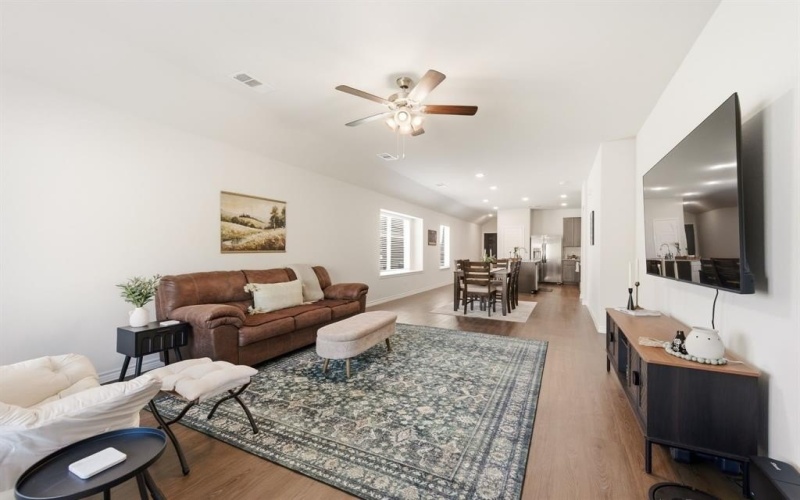 928 Propeller Parkway, Fort Worth, TX 76131, 3 Habitaciones Habitaciones , ,2 BañosBaños,Residential,En Venta,928 Propeller Parkway,0,21182043