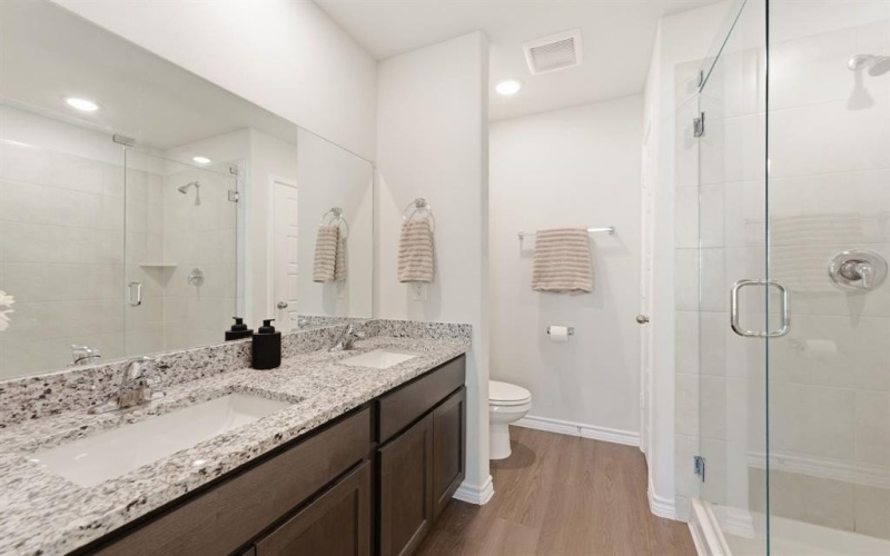 928 Propeller Parkway, Fort Worth, TX 76131, 3 Habitaciones Habitaciones , ,2 BañosBaños,Residential,En Venta,928 Propeller Parkway,0,21182043