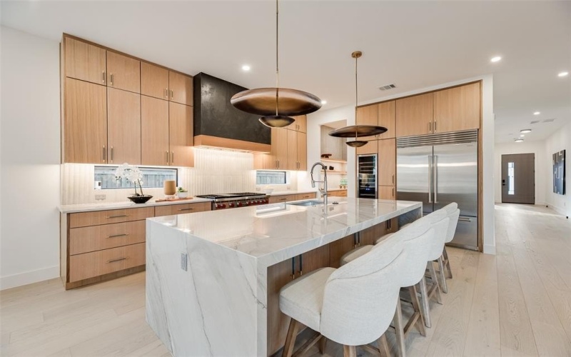 2010 Euclid Avenue, Dallas, TX 75206, 4 Habitaciones Habitaciones , ,5 BañosBaños,Residential,En Venta,2010 Euclid Avenue,0,21182053