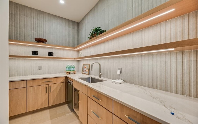 2010 Euclid Avenue, Dallas, TX 75206, 4 Habitaciones Habitaciones , ,5 BañosBaños,Residential,En Venta,2010 Euclid Avenue,0,21182053