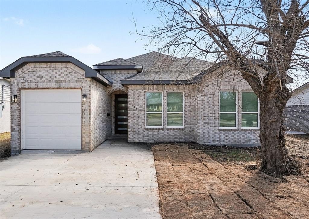 712 Willowbrook Drive, Mesquite, TX 75149, 3 Bedrooms Bedrooms, ,2 BathroomsBathrooms,Residential,For Sale,712 Willowbrook Drive,0,21182458