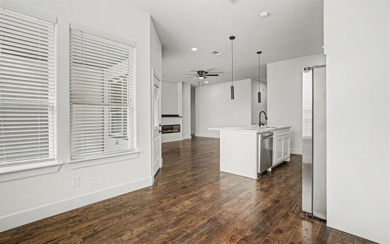 712 Willowbrook Drive, Mesquite, TX 75149, 3 Bedrooms Bedrooms, ,2 BathroomsBathrooms,Residential,For Sale,712 Willowbrook Drive,0,21182458