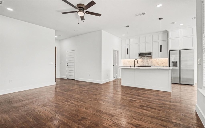 712 Willowbrook Drive, Mesquite, TX 75149, 3 Bedrooms Bedrooms, ,2 BathroomsBathrooms,Residential,For Sale,712 Willowbrook Drive,0,21182458