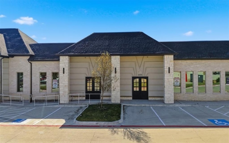 5121 S Custer Road #400 & #500, McKinney, TX 75070, ,Commercial Sale,En Venta,5121 S Custer Road,0,21182624