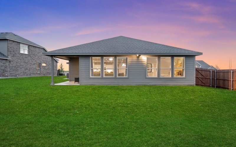 141 LEON Avenue, Rhome, TX 76078, 4 Bedrooms Bedrooms, ,2 BathroomsBathrooms,Residential,For Sale,141 LEON Avenue,0,21183418