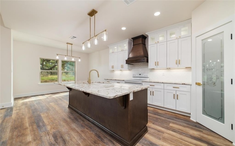 7528 Downhaul Way, Brownwood, TX 76801, 4 Bedrooms Bedrooms, ,2 BathroomsBathrooms,Residential,For Sale,7528 Downhaul Way,20643116