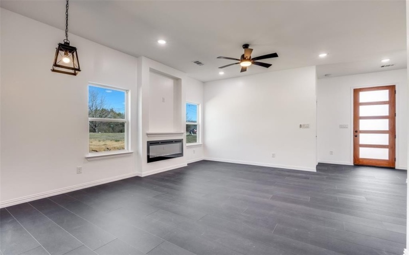 1208 Rosemary Street, Greenville, TX 75401, 3 Bedrooms Bedrooms, ,2 BathroomsBathrooms,Residential,For Sale,1208 Rosemary Street,0,21184567