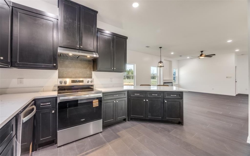 1208 Rosemary Street, Greenville, TX 75401, 3 Bedrooms Bedrooms, ,2 BathroomsBathrooms,Residential,For Sale,1208 Rosemary Street,0,21184567