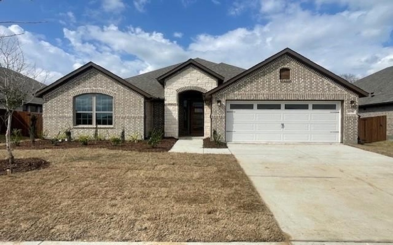 675 Cherry Bark Trail, Waxahachie, TX 75165, 4 Habitaciones Habitaciones , ,3 BañosBaños,Residential,En Venta,675 Cherry Bark Trail,0,21184582