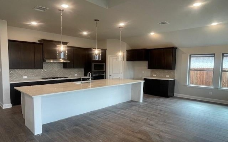 675 Cherry Bark Trail, Waxahachie, TX 75165, 4 Habitaciones Habitaciones , ,3 BañosBaños,Residential,En Venta,675 Cherry Bark Trail,0,21184582