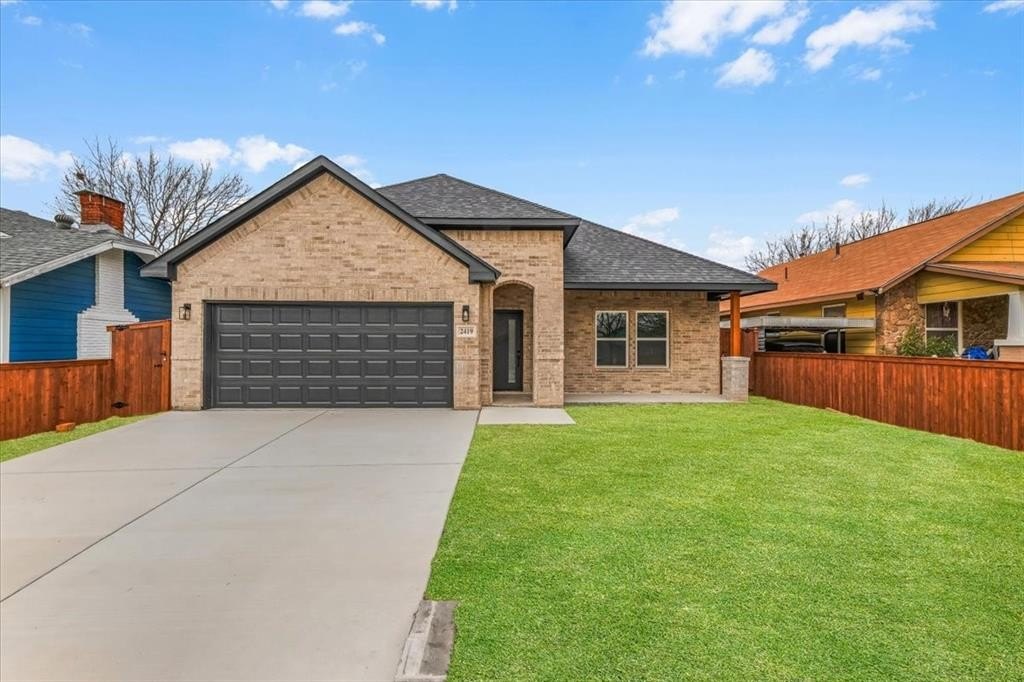 2419 Lincoln Avenue, Fort Worth, TX 76164, 4 Habitaciones Habitaciones , ,2 BañosBaños,Residential,En Venta,2419 Lincoln Avenue,0,21184632