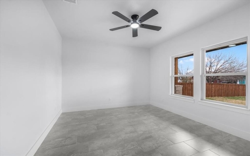 2419 Lincoln Avenue, Fort Worth, TX 76164, 4 Habitaciones Habitaciones , ,2 BañosBaños,Residential,En Venta,2419 Lincoln Avenue,0,21184632