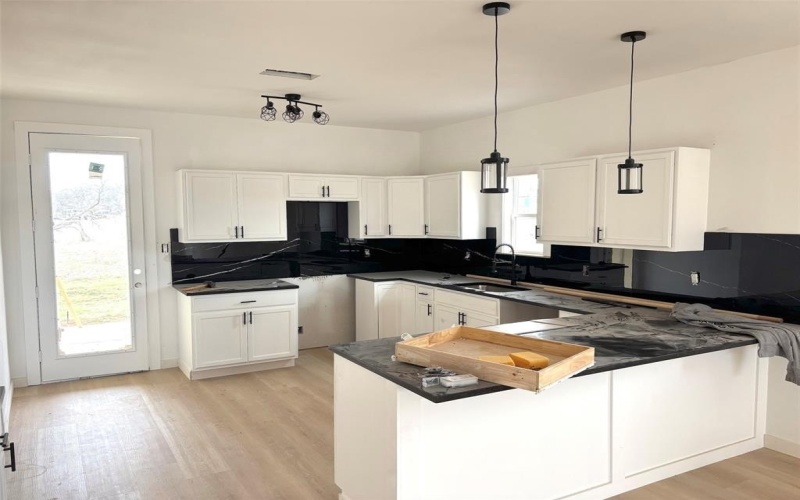 849 Buckboard Drive, De Leon, TX 76444, 3 Habitaciones Habitaciones , ,2 BañosBaños,Residential,En Venta,849 Buckboard Drive,0,21184806