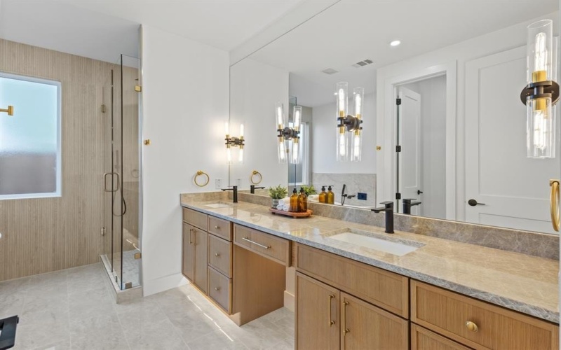 4034 Furey Street, Dallas, TX 75212, 4 Habitaciones Habitaciones , ,3 BañosBaños,Residential,En Venta,4034 Furey Street,0,21184830