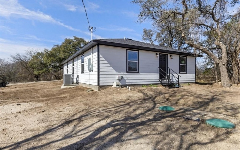 5619 Lake Granbury Trail, Granbury, TX 76048, 4 Bedrooms Bedrooms, ,2 BathroomsBathrooms,Residential,For Sale,5619 Lake Granbury Trail,0,21184941