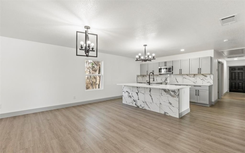 5619 Lake Granbury Trail, Granbury, TX 76048, 4 Bedrooms Bedrooms, ,2 BathroomsBathrooms,Residential,For Sale,5619 Lake Granbury Trail,0,21184941