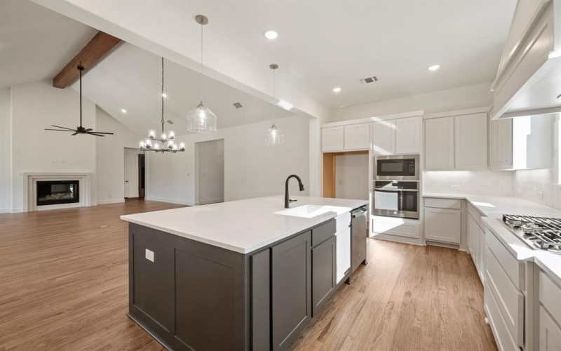 4005 Brown Bear Drive, Aledo, TX 76008, 4 Habitaciones Habitaciones , ,3 BañosBaños,Residential,En Venta,4005 Brown Bear Drive,0,21185033