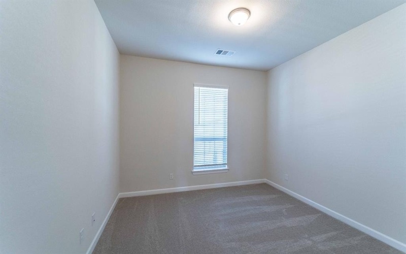 1907 Rondinella Drive, McLendon Chisholm, TX 75032, 4 Bedrooms Bedrooms, ,3 BathroomsBathrooms,Residential,For Sale,1907 Rondinella Drive,20643522