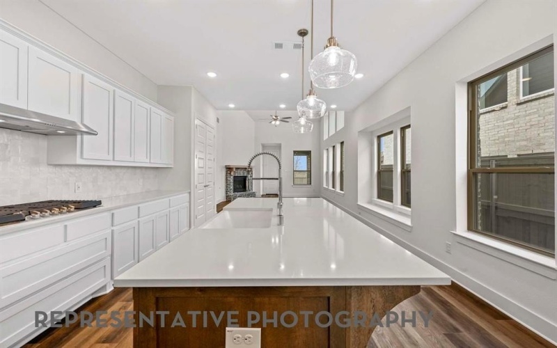 3594 Redbud Flower Trail, Midlothian, TX 76084, 3 Habitaciones Habitaciones , ,2 BañosBaños,Residential,En Venta,3594 Redbud Flower Trail,0,21185135