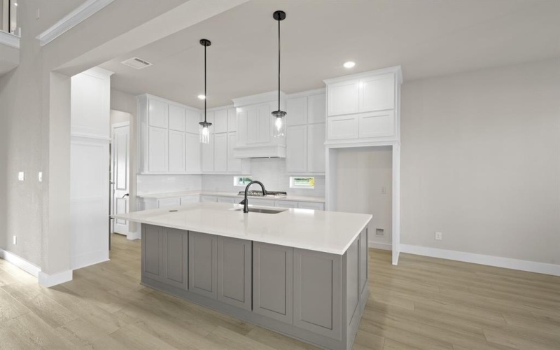 2101 Phoebe Drive, Mansfield, TX 76063, 4 Bedrooms Bedrooms, ,3 BathroomsBathrooms,Residential,For Sale,2101 Phoebe Drive,0,21185185