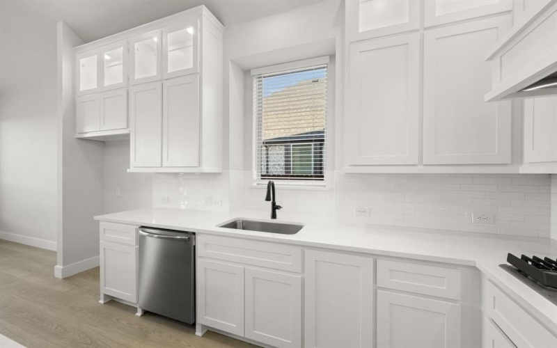 1202 Flock Drive, Mansfield, TX 76063, 5 Habitaciones Habitaciones , ,5 BañosBaños,Residential,En Venta,1202 Flock Drive,0,21185194