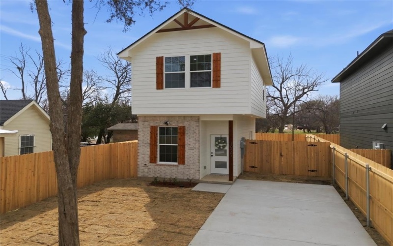 1927 S 20th Street, Waco, TX 76706, 2 Habitaciones Habitaciones , ,1 BañoBaños,Residential,En Venta,1927 S 20th Street,0,21185215