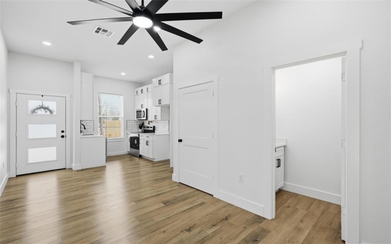 1927 S 20th Street, Waco, TX 76706, 2 Habitaciones Habitaciones , ,1 BañoBaños,Residential,En Venta,1927 S 20th Street,0,21185215