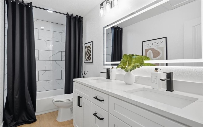 1925 S 20th Street, Waco, TX 76706, 2 Bedrooms Bedrooms, ,1 BathroomBathrooms,Residential,For Sale,1925 S 20th Street,0,21185244