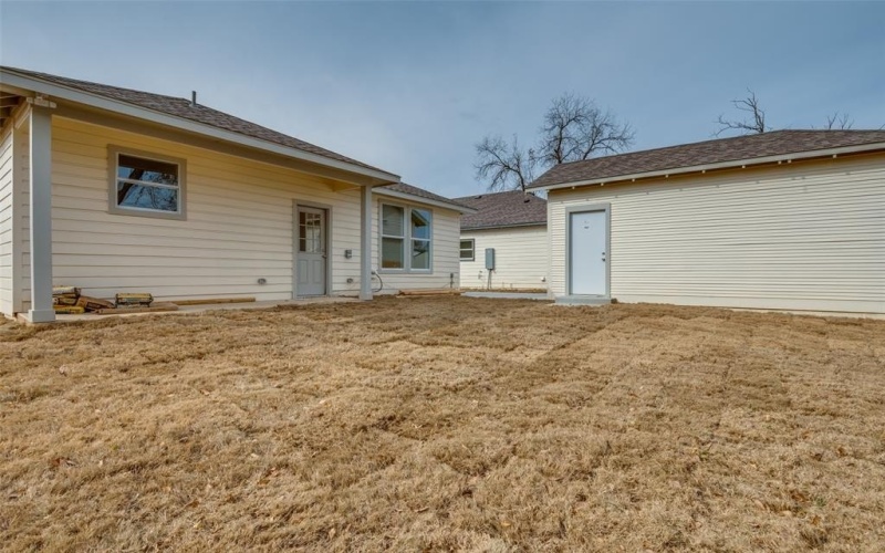 3614 Latimer Street, Dallas, TX 75215, 4 Bedrooms Bedrooms, ,2 BathroomsBathrooms,Residential,For Sale,3614 Latimer Street,0,21185252