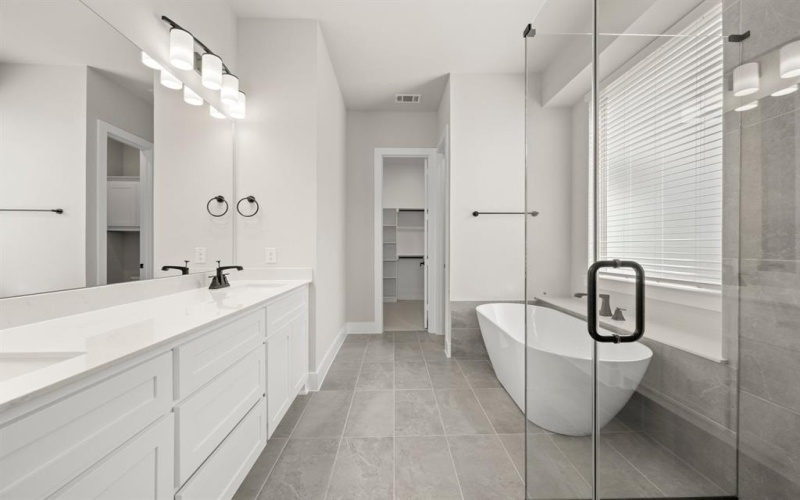 2306 Flock Drive, Mansfield, TX 76063, 4 Bedrooms Bedrooms, ,3 BathroomsBathrooms,Residential,For Sale,2306 Flock Drive,0,21185276