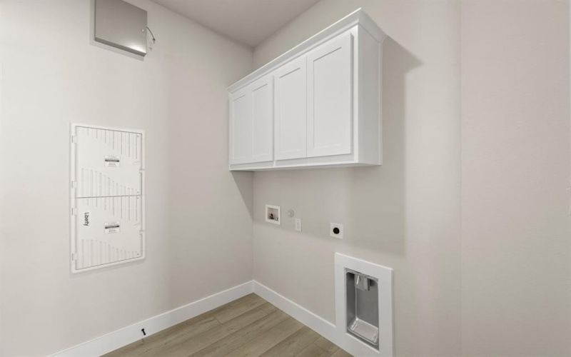 2306 Flock Drive, Mansfield, TX 76063, 4 Bedrooms Bedrooms, ,3 BathroomsBathrooms,Residential,For Sale,2306 Flock Drive,0,21185276