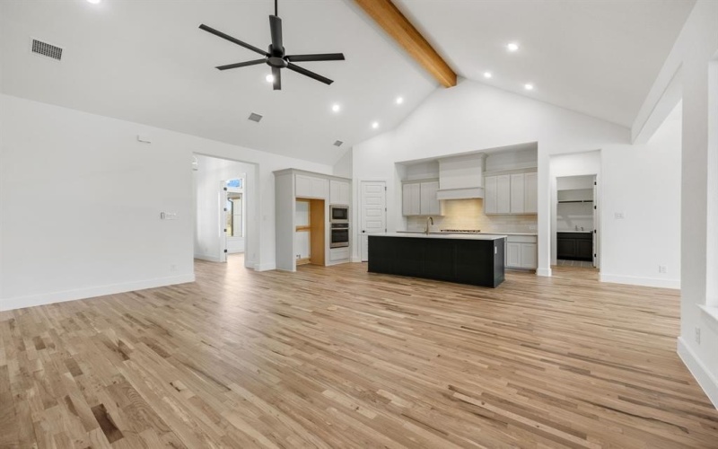 1012 Ranch Boulevard, Aledo, TX 76008, 4 Bedrooms Bedrooms, ,2 BathroomsBathrooms,Residential,For Sale,1012 Ranch Boulevard,0,21185398