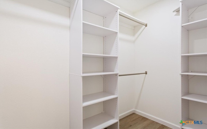 707 S 13th Street, Temple, TX 76504, 3 Bedrooms Bedrooms, ,2 BathroomsBathrooms,Residential,For Sale,707 S 13th Street,0,604593