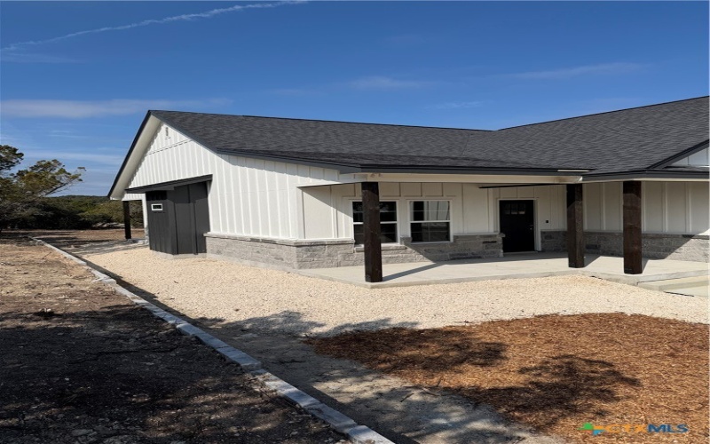 1736 Stallion Springs, Fischer, TX 78623, 3 Bedrooms Bedrooms, ,2 BathroomsBathrooms,Residential,For Sale,1736 Stallion Springs,0,604833