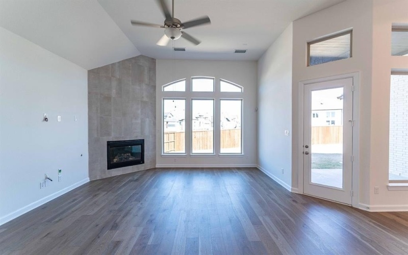 1826 Navarre Way, McLendon Chisholm, TX 75032, 4 Bedrooms Bedrooms, ,3 BathroomsBathrooms,Residential,For Sale,1826 Navarre Way,20643537