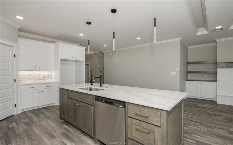 2908 Goldberg, Bryan, TX 77808, 4 Bedrooms Bedrooms, ,2 BathroomsBathrooms,Residential,For Sale,2908 Goldberg,0,26001621