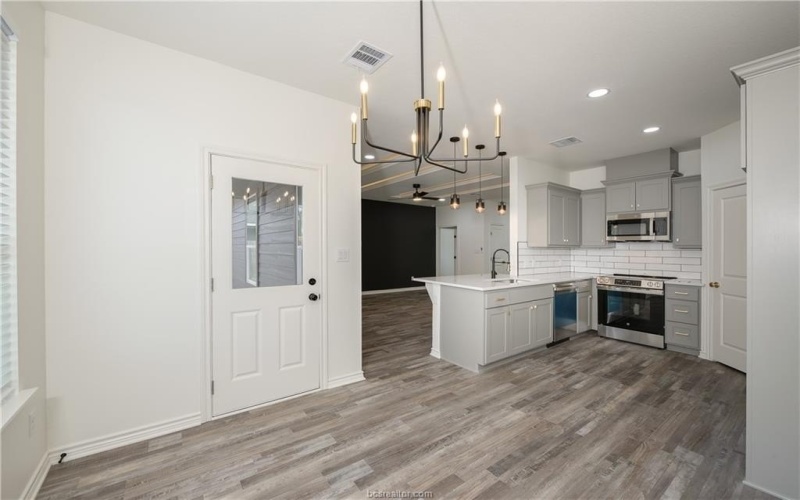 2303 White Wing Drive, Navasota, TX 77868, 3 Bedrooms Bedrooms, ,2 BathroomsBathrooms,Residential,For Sale,2303 White Wing Drive,0,26002188