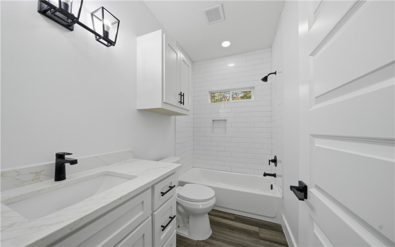 2905 Houston Street, Corpus Christi, TX 78415, 4 Bedrooms Bedrooms, ,3 BathroomsBathrooms,Residential,For Sale,2905 Houston Street,0,471614