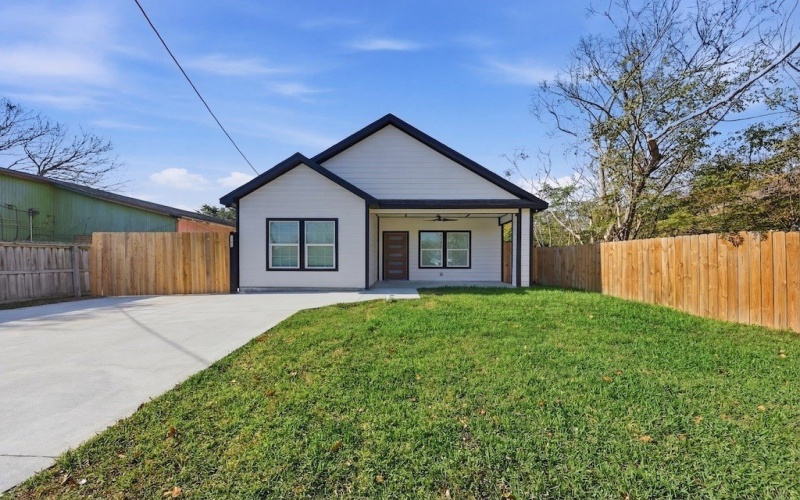 2905 Houston Street, Corpus Christi, TX 78415, 4 Bedrooms Bedrooms, ,3 BathroomsBathrooms,Residential,For Sale,2905 Houston Street,0,471614