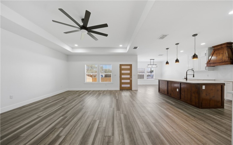 2905 Houston Street, Corpus Christi, TX 78415, 4 Bedrooms Bedrooms, ,3 BathroomsBathrooms,Residential,For Sale,2905 Houston Street,0,471614