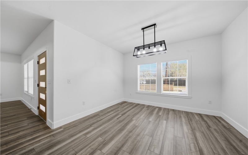 2905 Houston Street, Corpus Christi, TX 78415, 4 Bedrooms Bedrooms, ,3 BathroomsBathrooms,Residential,For Sale,2905 Houston Street,0,471614