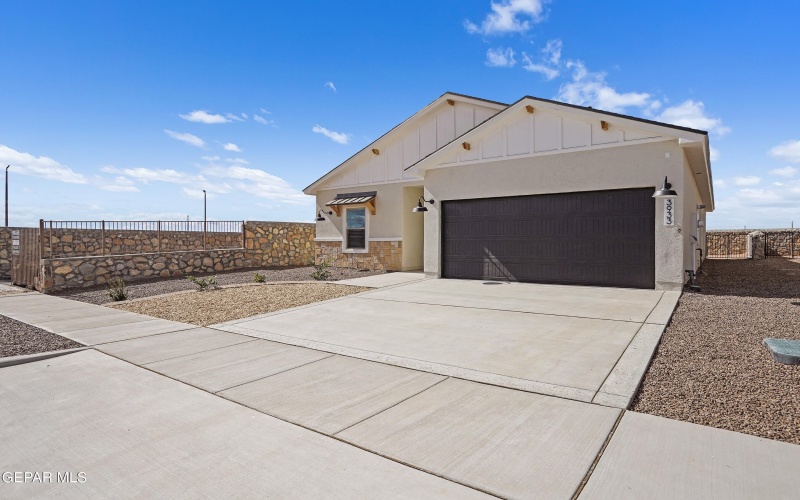 3941 Peak Place, El Paso, TX 79938, 4 Bedrooms Bedrooms, ,2 BathroomsBathrooms,Residential,For Sale,3941 Peak Place,0,938576